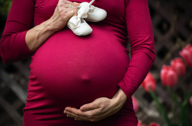 4 Cara Merawat Kulit selama Hamil