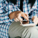 Digital Detox: Bisa Nggak Hidup Sehari Tanpa HP?