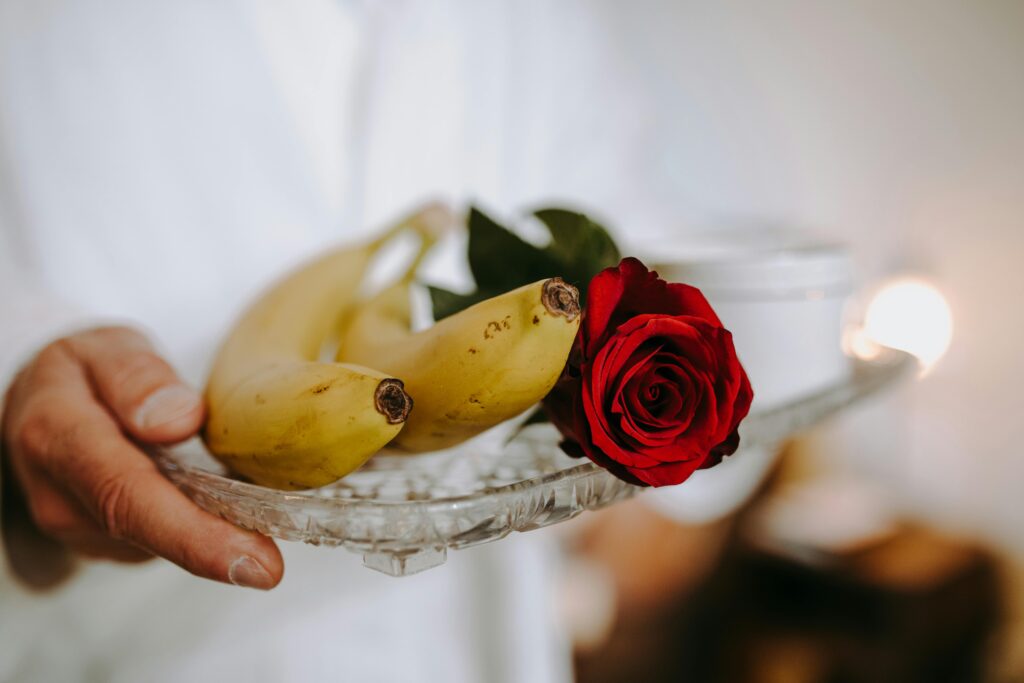 Sex, Intimacy, dan Cinta: Tiga Hal yang Sering Disamakan, Padahal Sangat Berbeda