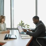 Tips negosiasi gaji untuk wanita