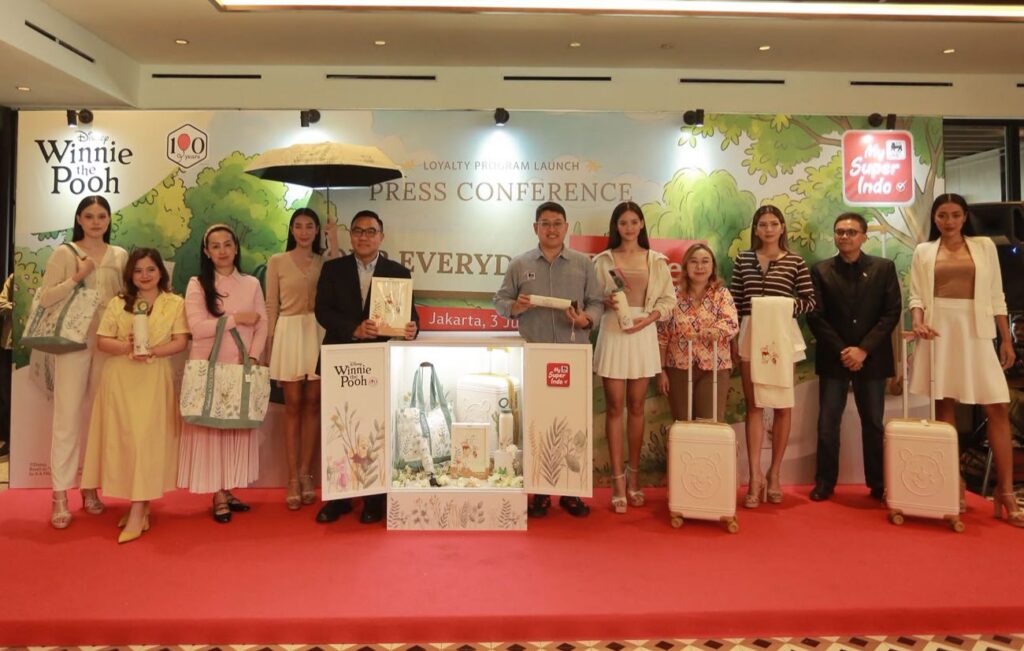 Kaum Ibu Wajib Tahu! Cara Dapat Koleksi Winnie the Pooh Gratis di Super Indo buat Si Kecil