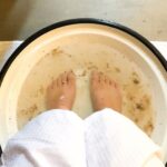 Rendam Kaki dengan Cuka
